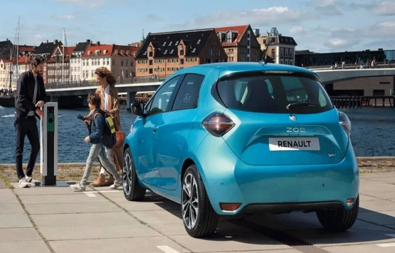 Renault Zoe den 50 bin TL lik indirim! İşte Renault Zoe Şubat ayı güncel fiyat listesi...