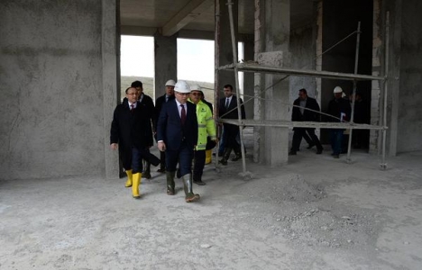 Ergün Turan Yıldırım Beyazıt Üniversitesi'nin kampüs inşaatını inceledi!