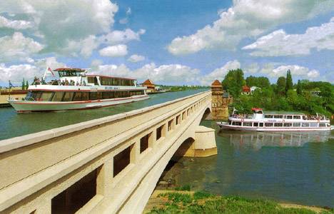 Almanya'da Christoph Ahlhaus'un tartışmalı villası satışa çıkarıldı!