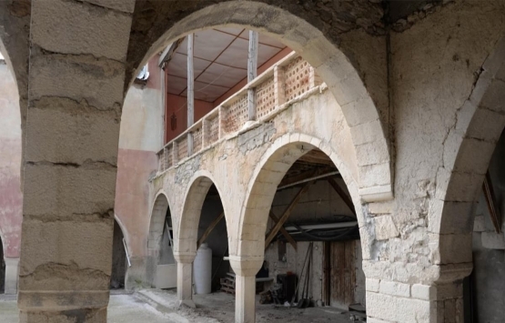 Elazığ'da 708 yıllık Beyzade Egendi Konağı sapasağlam ayakta kaldı!