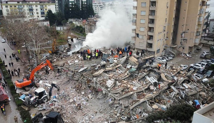 Prof. Dr. Osman Bektaş: İstanbul u beklerken, Trabzon da her an deprem olabilir! Risk Trabzon da 2, Rize de 3 kat arttı!