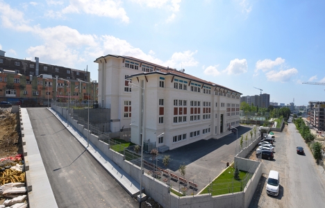 Zeytinburnu Belediyesi'nden iki yeni okul!