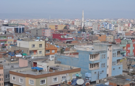 Batman tarla ve köy konumunda görünüyor!