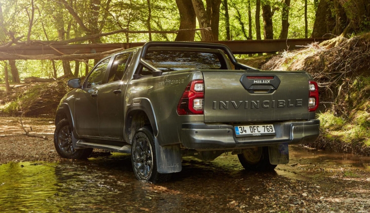 Tüm arazi şartlarında üstün performans! Toyota Hilux 4 Eylül 2022 Fiyat listesi…