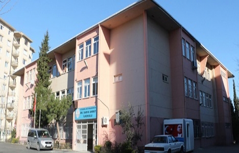 Büyükçekmece'deki okullar onarılıyor!