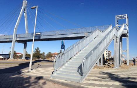 Malatya'daki üst geçit hizmete girdi!