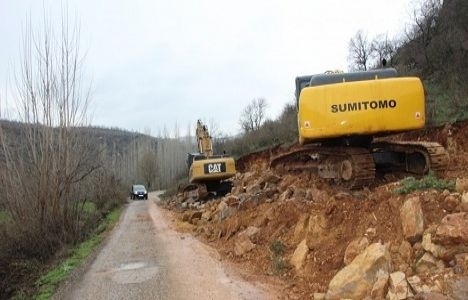 Kahramanmaraş'ta yol yapım ve onarım çalışmaları tam gaz!