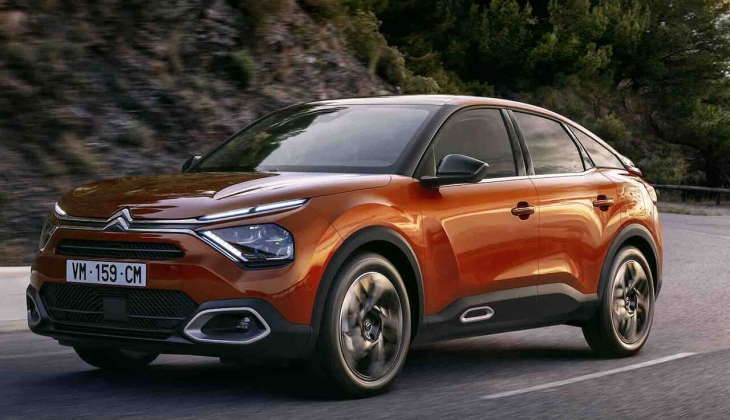 Citroen C4 te şok kampanya! 200.000 TL 12 ay yüzde 0,99 faiz avantajı! İşte 9 Ocak 2023 fiyat listesi