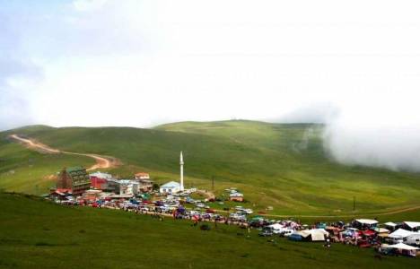 Sultan Murat Yaylası ziyaretçilerini büyülüyor!