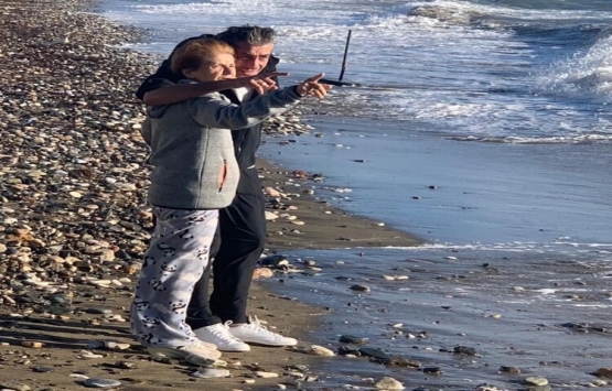 Erkan Petekkaya anne ve babası için Altınoluk’tan 1.5 milyon TL ye ev aldı!