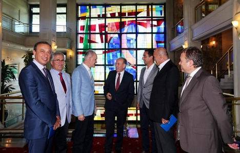 Kadir Topbaş, yerli tramvaya destek veren sanayicileri ağırladı!