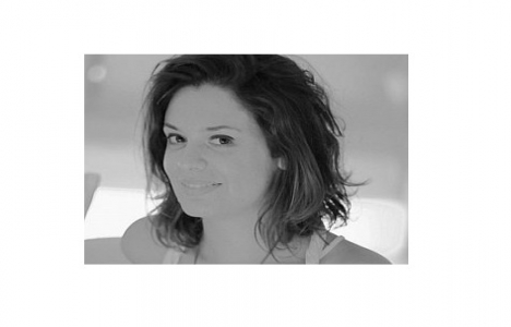 Zeynep Esengil kimdir?