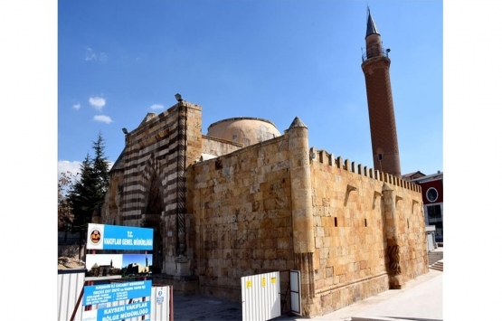 Mesleki Yeterlilik Belgesi olmayan restorasyon alanında çalışamayacak!