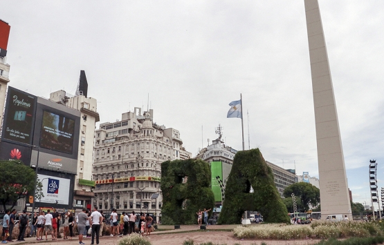 Obelisco Dikilitaşı Buenos Aires in simgesi oldu!
