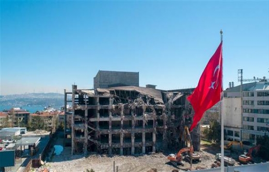 AKM'nin yıkımı bir ay içerisinde tamamlanacak!