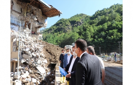 Milli Eğitim Bakanlığı afet bölgesindeki binaları eğitime hazırlamak için sahada!