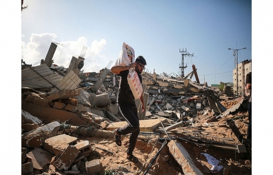 Gazze de hava saldırıları sonucu 200 den fazla konut yıkıldı!