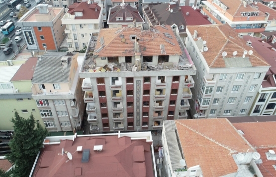 Avcılar da riskli binada kapılı önlem!