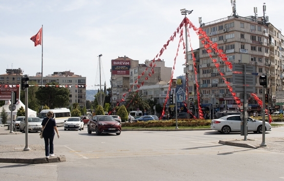 İzmir in etrafındaki faylar her an 6-6.5 şiddetinin üzerinde deprem üretebilir!