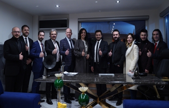 Kristal Türkiye Bursa'dan dünyaya açılıyor!