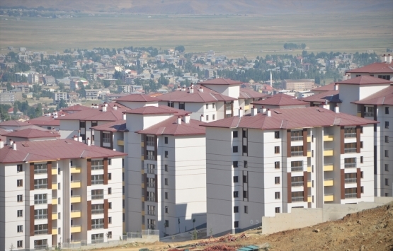 Terör mağduru aileler yeni evlerine kavuşuyor!