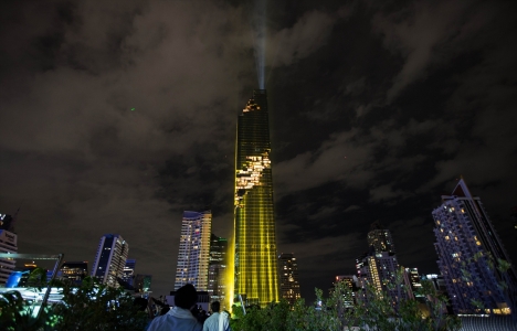 Tayland ın en yüksek gökdeleni MahaNakhon açıldı!