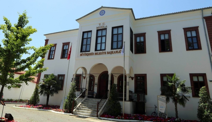 Muğla Büyükşehir Belediyesi içinde iş yerlerinin de olduğu 34 taşınmazı kiraya veriyor!