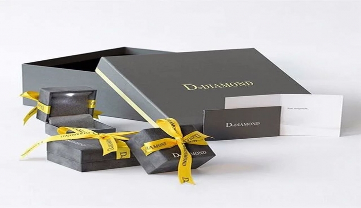 D Diamond da yüzde indirimli tektaş küpeler satışta! 26 Ekim 2022 fiyat listesi...