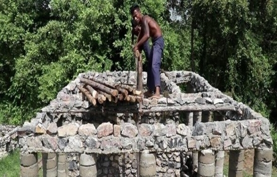 Youtube fenomenleri kısa sürede kendi evlerini yaptılar!