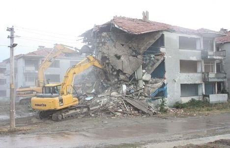 Gölcük Denizevler'deki 630 konutluk ihale 20 Nisan'a ertelendi!