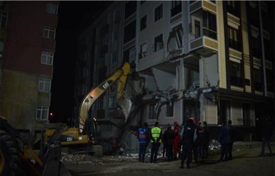 Bahçelievler’de çöken binanın çevresinde güvenlik önlemleri alındı!