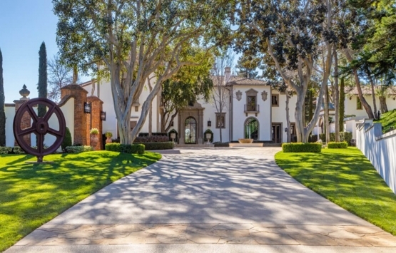 Sylvester Stallone, Beverly Hills teki lüks villasını satıyor!