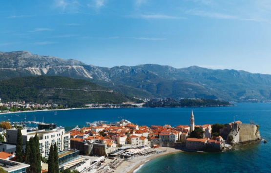 Karadağ da ev alana oturma izni!