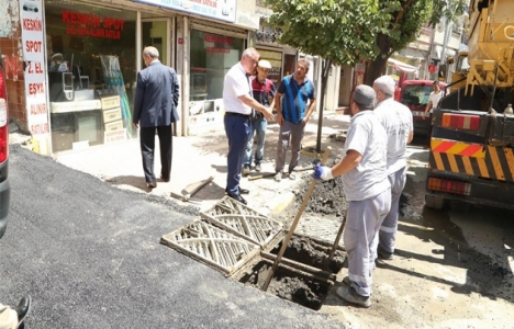 Eyüp'te yol çalışmaları halkın beğenisini topluyor!