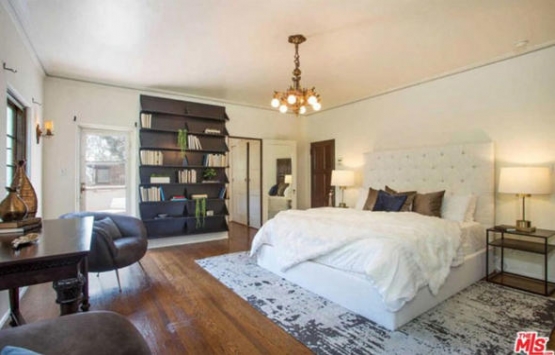 Frances Bean Cobain, emlak zengini olma yolunda!