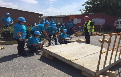 Çekmeköy Belediyesi'nden afet eğitimi!