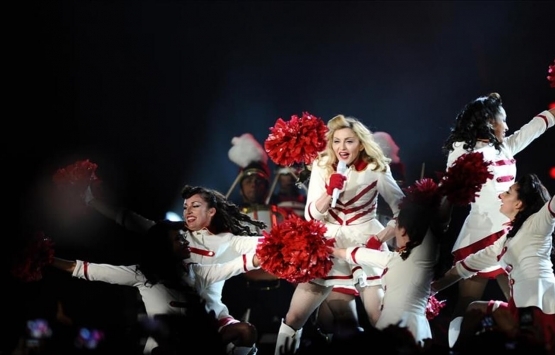 The Weeknd, Hidden Hills’teki evini Madonna ya sattı!