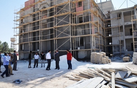 Gümüşhane'de inşaat halindeki okullar incelendi!