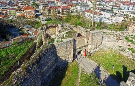 İznik Surları 4.5 milyon TL'ye restore edilecek!