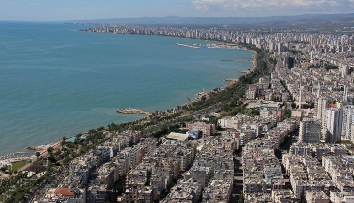 Müteahhitlerden yabancı yatırımcı uyarısı geldi! Oturum izni 100 bin dolara çekilsin!