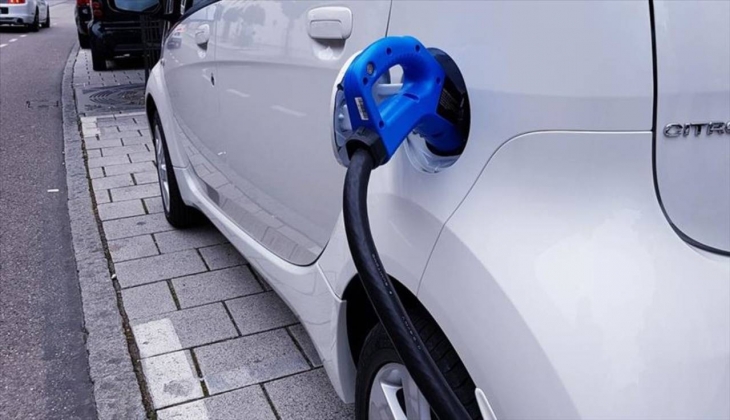 Elektrikli otomobiller için yıl sonuna kadar en az 200 adet şarj istasyonu kurulacak!