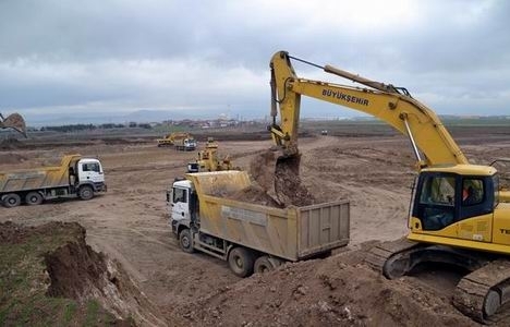 Akyurt Fuar Alanı kazı dolgu çalışması devam ediyor!