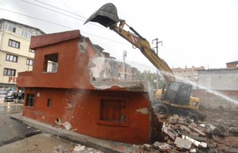  Osmangazi'de yıkım çalışmaları sürüyor!