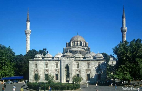 Beyazıt Camisi'nin restorasyonu devam ediyor!