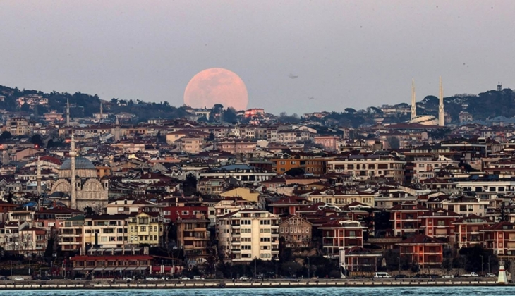 Merkez Bankası faiz indirimi beklentisi konut sektörüne can suyu oldu! Yatırımcılar rotayı tekrar konuta çevirdi!