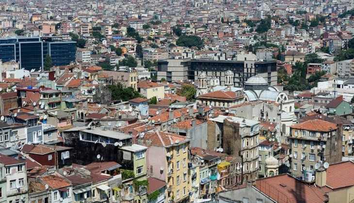 Yeni imar değişikliğiyle metrekarelerdeki artışın perde arkası belli oldu! Ünlü ekonomist müteahhitleri işaret etti!