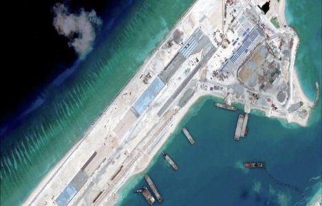 Çin'de yapay ada yapımına başlandı!