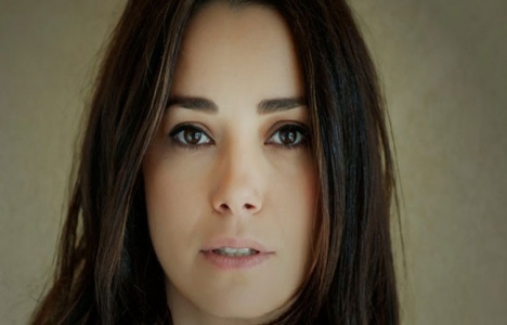 Özgü Namal 500 bin TL'ye evini dekore etti!