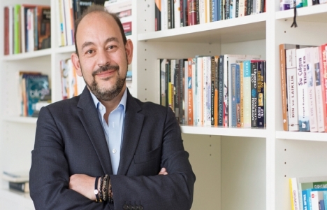 Sina Afra gayrimenkul sektöründe boy gösterecek!