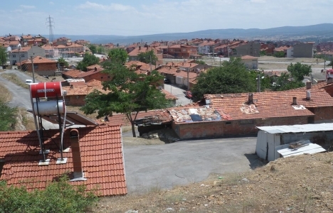 Kütahya Belediyesi'nden 5.7 milyon TL'ye 1 arsa, 2 işyeri!